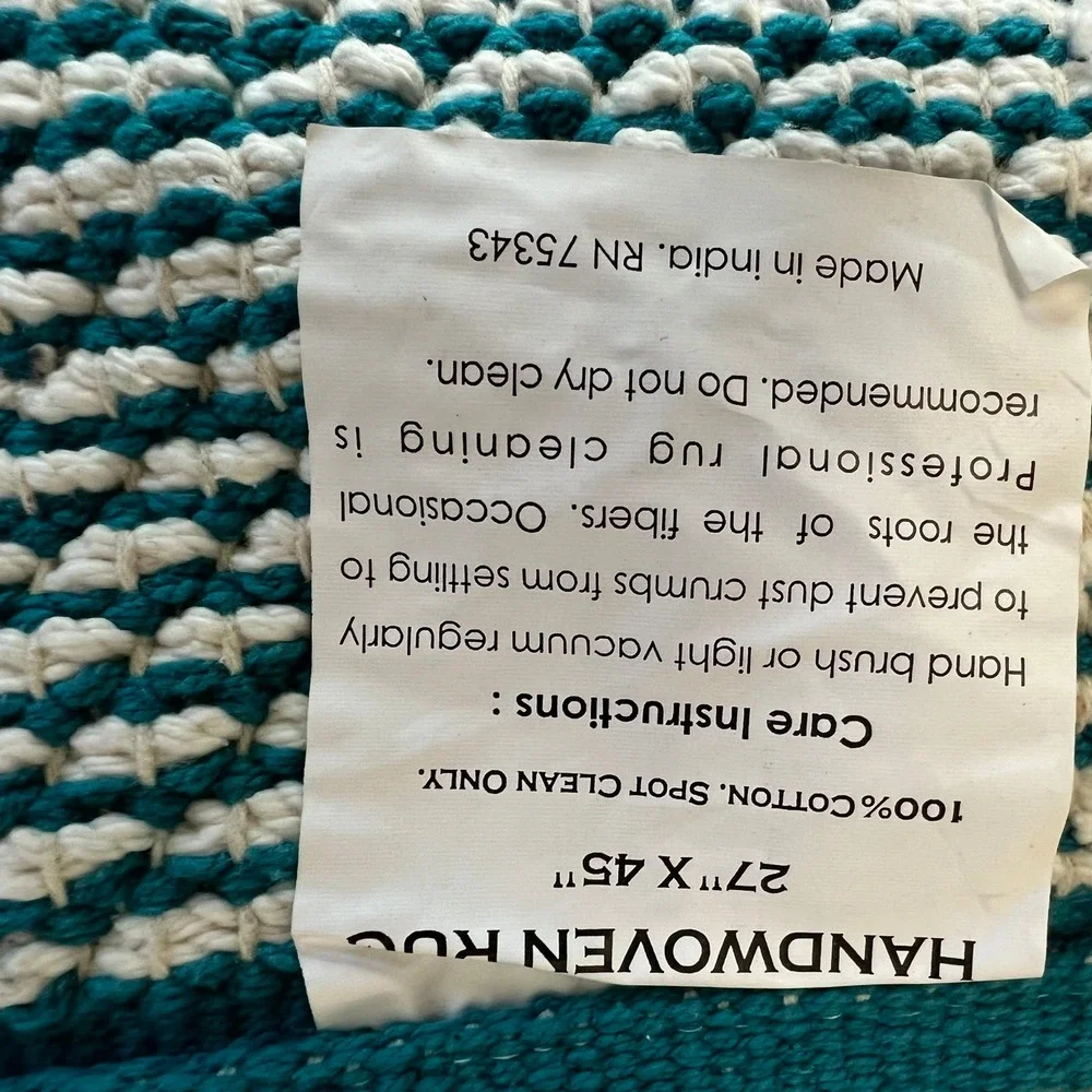 Handwoven Cotton Rug Unisex 27x45 Teal White NWOT Popcorn Texture Diamond